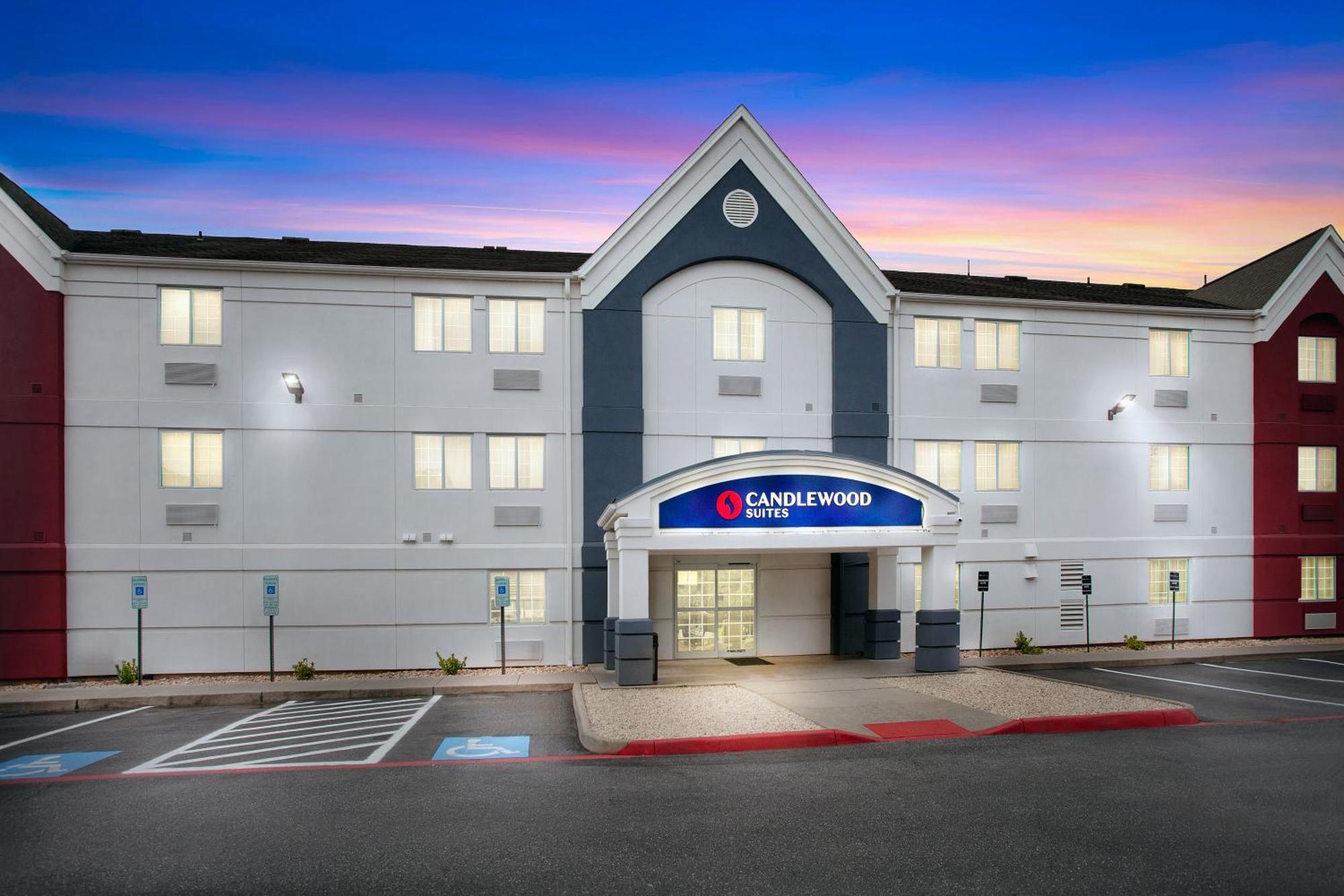 Candlewood Suites Harrisonburg By Ihg Bagian luar foto