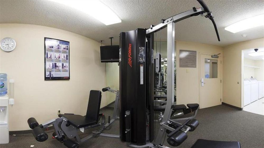 Candlewood Suites Harrisonburg By Ihg Bagian luar foto